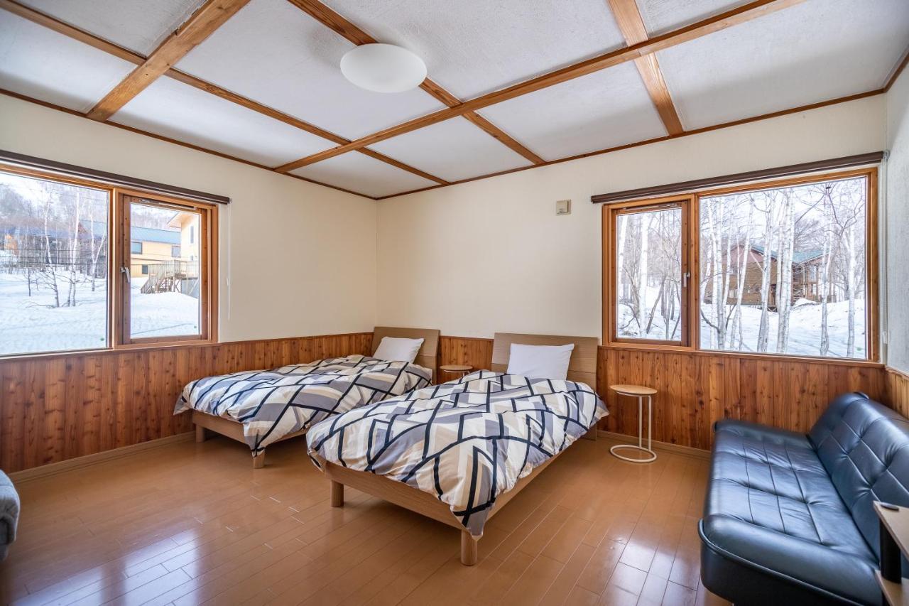 Matsu House With Air Conditioner - 5 Min To Rusutsu Ski Resort Exteriör bild